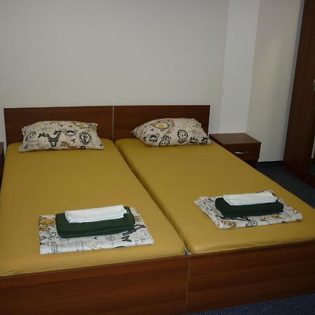 Yalta Guesthouse Rusze Kültér fotó