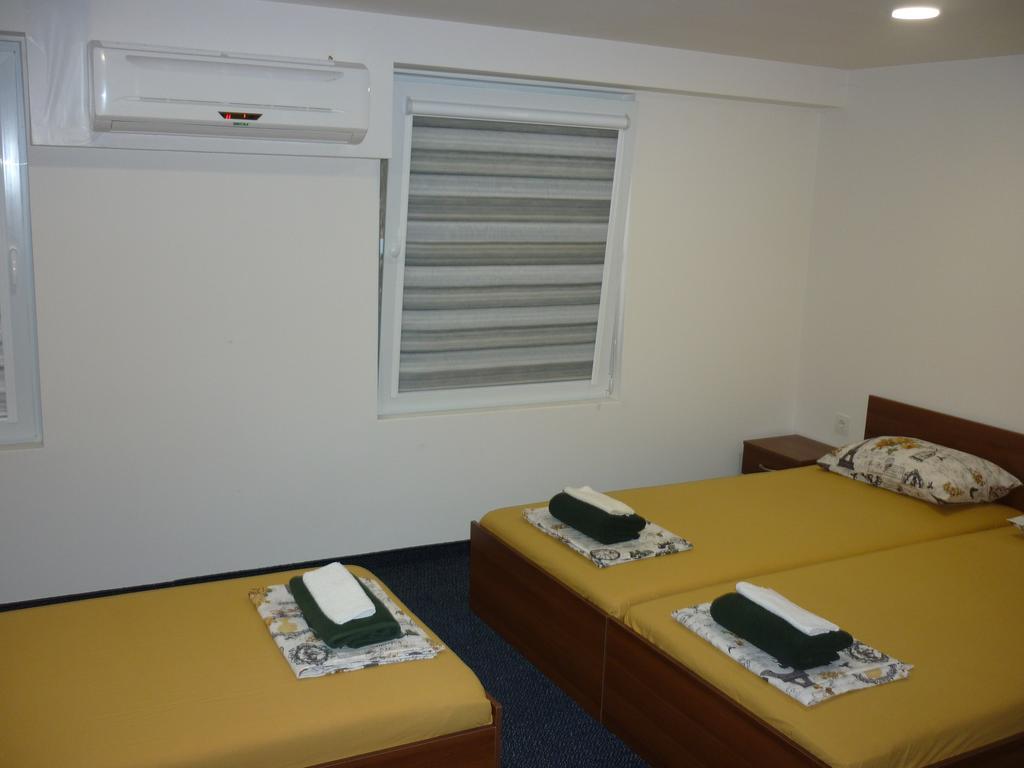 Yalta Guesthouse Rusze Kültér fotó